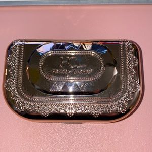 House of lashes lash case